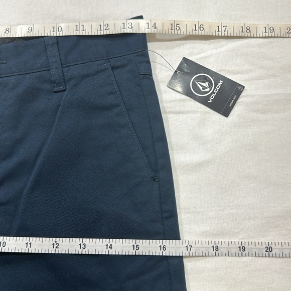 Volcom Monty Chino Pants, size 26(12), Blue/Navy - Picture 3 of 6